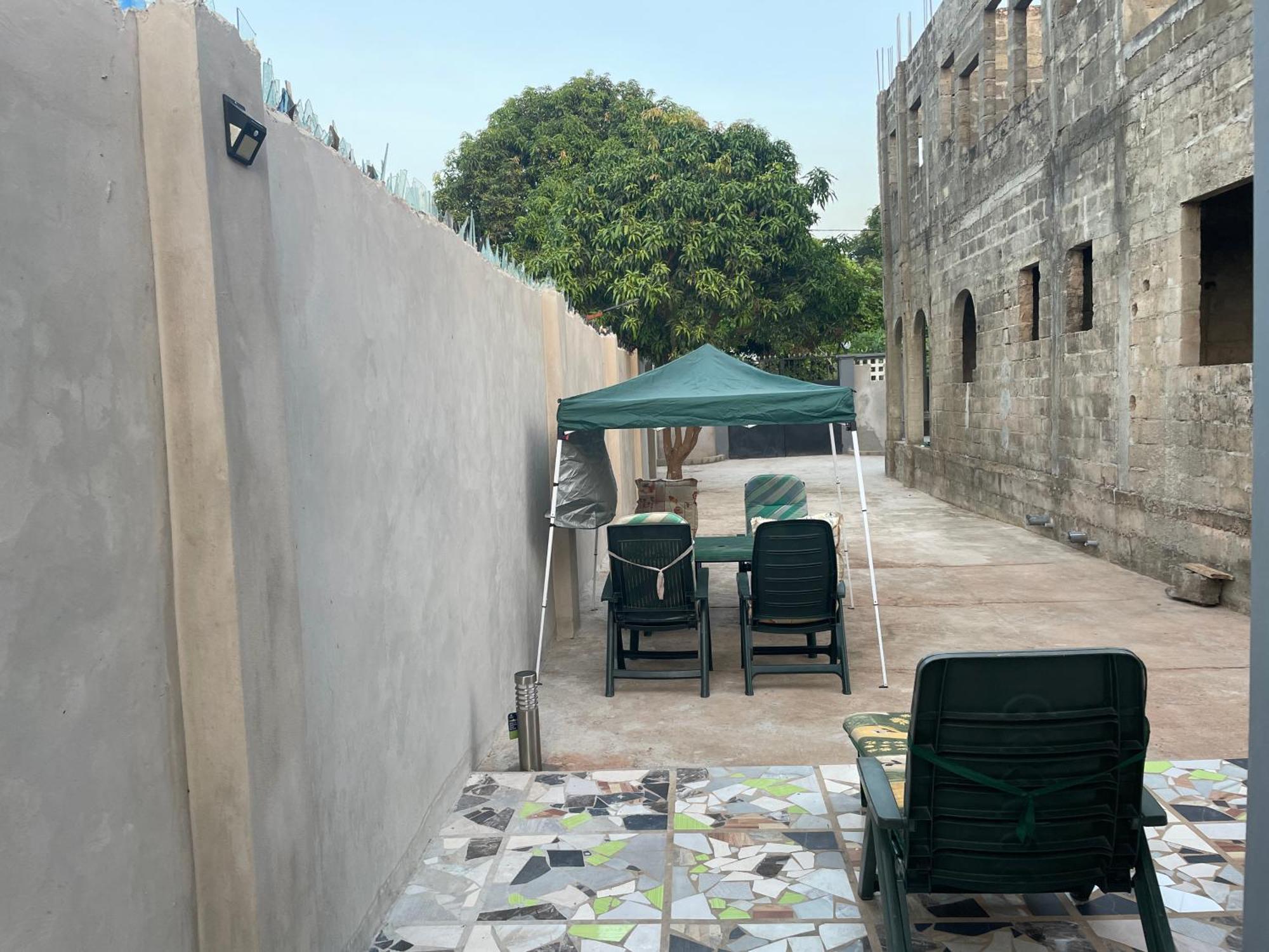 Nabixx Residence Brufut Esterno foto