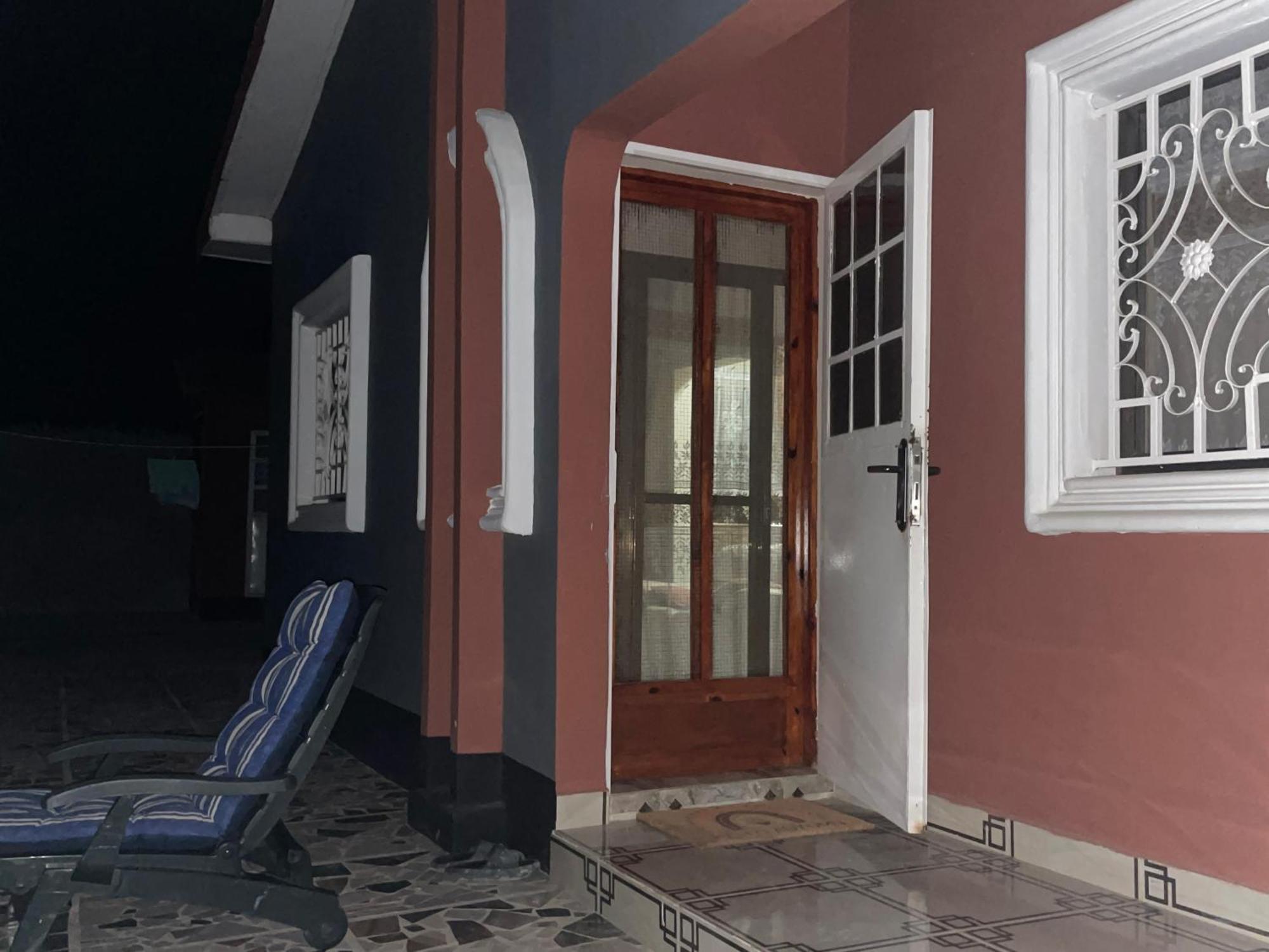Nabixx Residence Brufut Esterno foto